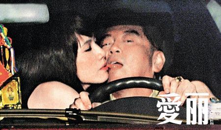 蒋雯丽法国偷情现实版娘要嫁人？盘点明星偷情被拍提裤瞬间【2】