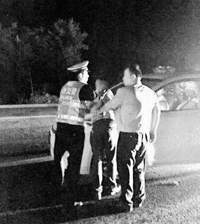 两人质在太原被人绑架带往北京