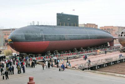 俄罗斯调兵黑海对抗北约渗透 部署多艘潜艇