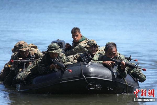 菲总统国情咨文低调提南海 杜特尔特：和平解决争端