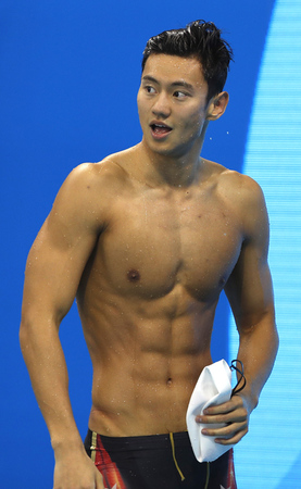 宁泽涛晋级100米自由泳半决赛 新华社记者丁旭摄